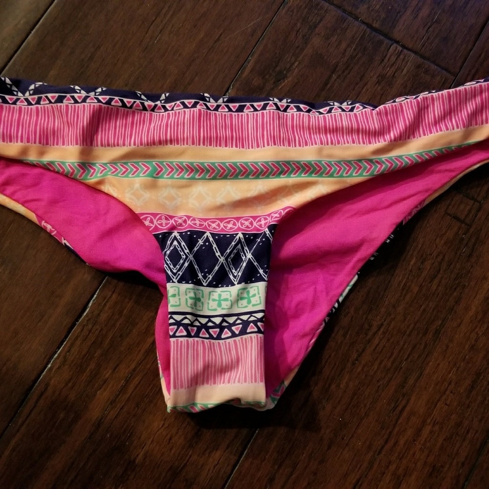Bikini bottoms